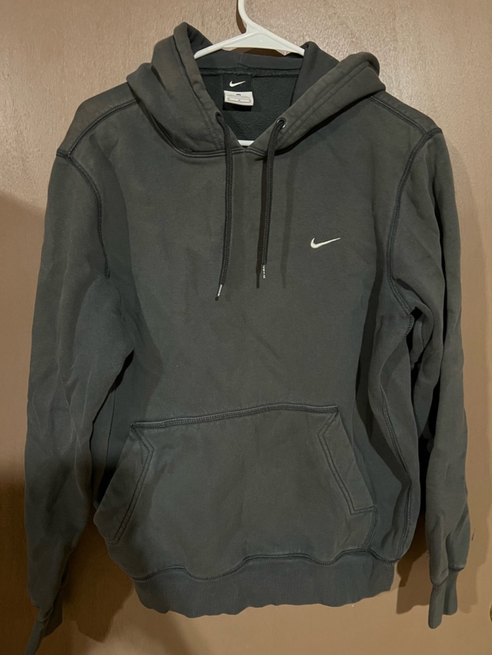 Nike Black Men's Pullover Hoodie with Small White Swoosh